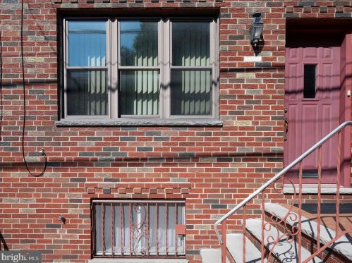 2508 13th St, Philadelphia, PA 19148-4306