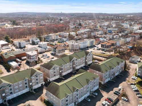 86 Mill St, Woonsocket RI  02895-2164 exterior