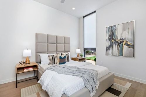 205 El Paso St, Austin TX 78704-6321 exterior