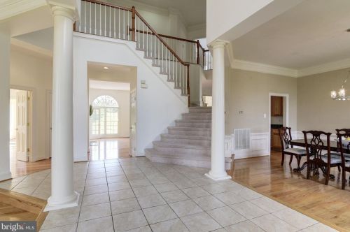 14110 Chinkapin Dr, Rockville MD  20850-7403 exterior