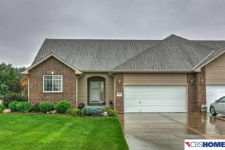 2902 Eagle Hills Cir, Omaha, NE 68133-3371