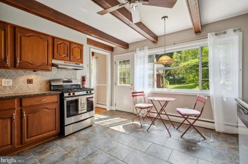 270 Kirk Ln, Media PA 19063-2217 exterior