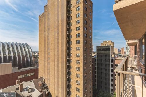 1420 Locust St, Philadelphia PA 19102-4201 exterior