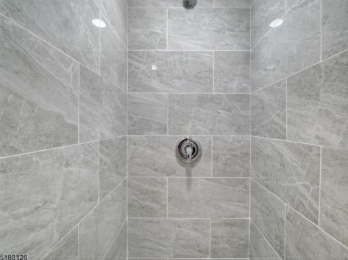 2215 Newark Ave, Scotch Plains NJ  07076-4672 exterior