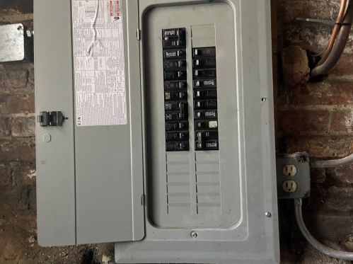 5141 Wabash Ave, Chicago IL  60615-3310 exterior