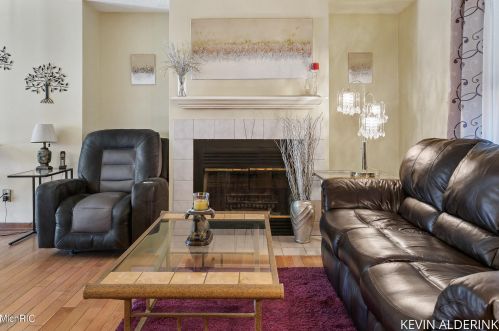 1892 56th St, Fennville MI 49408-8508 exterior