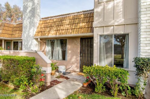 1824 Fisher Ct, Oxnard, CA 93035-3000