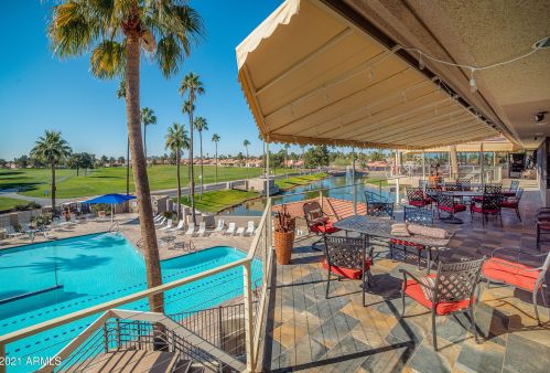 1863 Peach Tree Dr, Chandler AZ 85249-8917 exterior