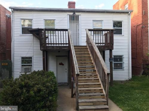 424 Missouri Ave, Washington DC 20011-2157 exterior