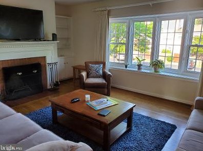 1152 Kensington Rd, Mc Lean VA  22101-2966 exterior