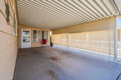 8938 Country Clb Dr, Chandler AZ 85248-6417 exterior