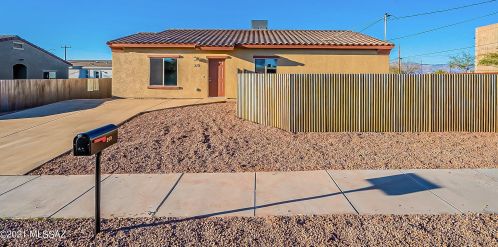 260 24th St, Tucson AZ  85713-1642 exterior