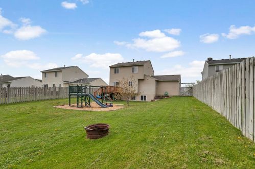 285 Settlers Pass, Cedar Springs MI 49319-8132 exterior