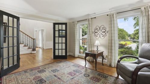 3911 Byrnwyck Pl, Atlanta GA 30319-1600 exterior