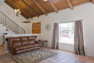 7570 Calle Del Lago, Tucson, AZ 85746-8328