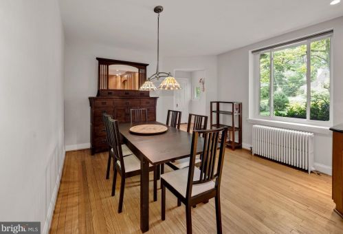 1111 Highland Dr, Silver Spring MD 20910-2220 exterior