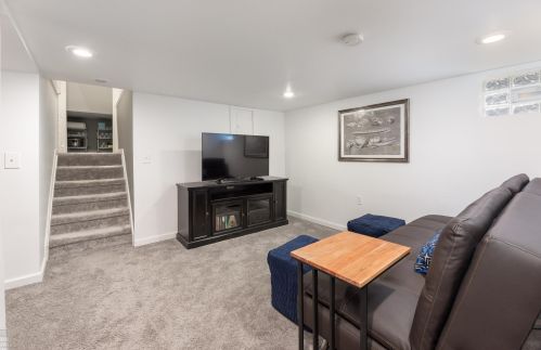 1196 Holland St, Bham MI 48009-6848 exterior