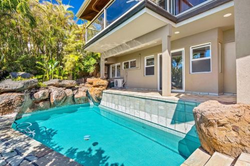 2270 Okoa St, Honolulu HI 96821-2649 exterior