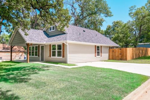 200 Munson St, Denison TX  75021-4942 exterior