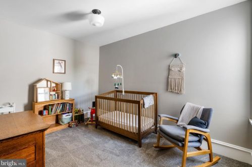 1233 Jackson St, Philadelphia PA 19148-2929 exterior