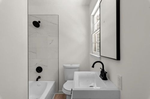 5496 Davis Dr, Austell GA 30106-7915 exterior