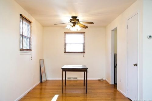 22 Ryan Ave, Norwalk CT 06854-4630 exterior