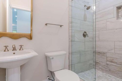 1766 Linwood Ave, Atlanta GA 30344-3159 exterior