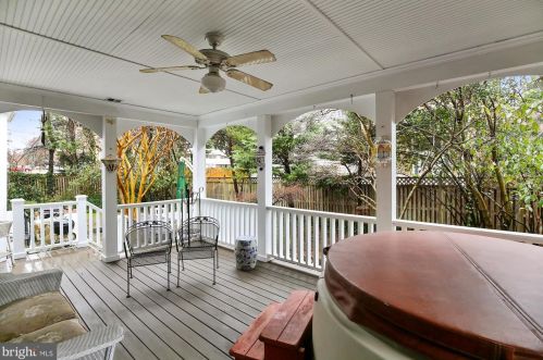 1276 Beverly Rd, Mc Lean VA 22101-2834 exterior