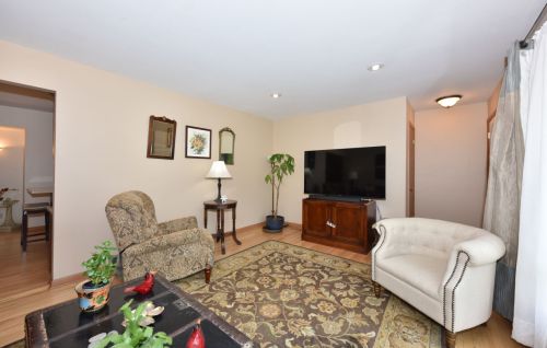 8096 61, Milwaukee WI 53223-3502 exterior