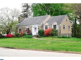 1043 Nicholson Rd, Penn Wynne, PA 19096-2001