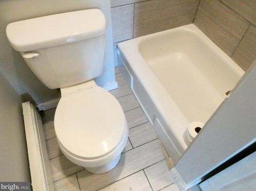 2229 Cantrell St, Philadelphia PA 19148-3320 exterior