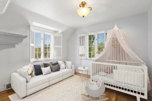 600 Parkview Dr, Pittsburgh PA  15243-2008 exterior