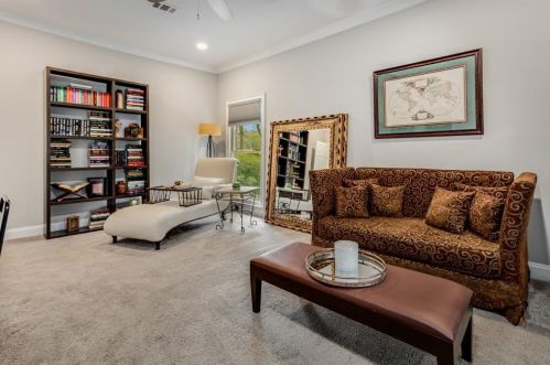 2884 Cravey Dr, Atlanta GA  30345-1420 exterior