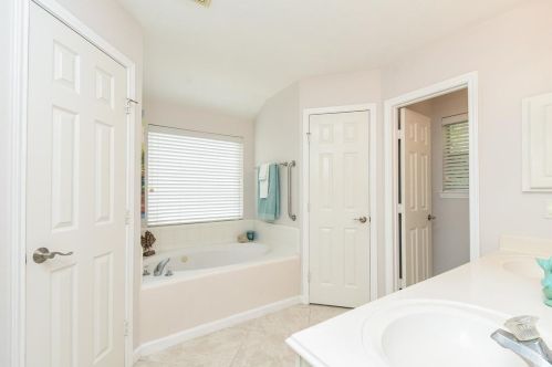 20007 Fieldtree Dr, Humble TX 77338-2347 exterior