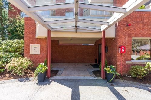 99 Florence St, Boston, MA