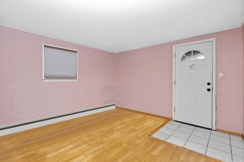 164 Belmont Ave, Babylon NY  11704-5229 exterior