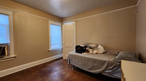 2945 36th St, Milwaukee WI  53210-1927 exterior