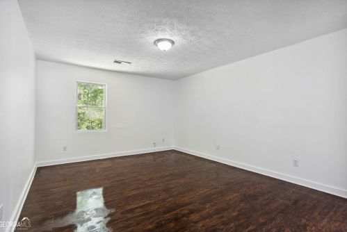 5442 Glen Haven Dr, Atlanta GA  30349-6481 exterior