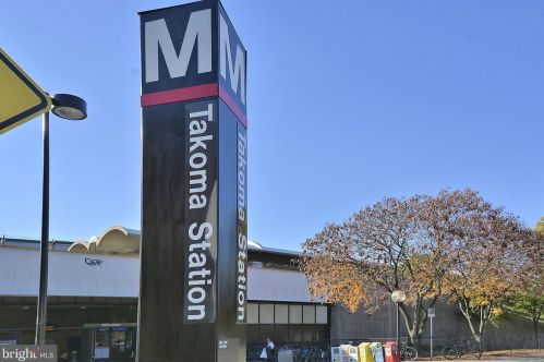 501 Tulip Ave, Silver Spring MD 20912-4345 exterior