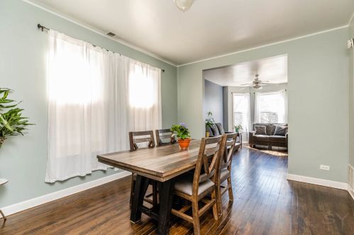 4856 Byron St, Chicago IL 60641-2604 exterior