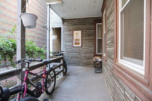 1146 Goettman St, Pittsburgh, PA 15212-5146