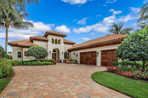6512 Costa Cir, Naples FL 34113-1702 exterior