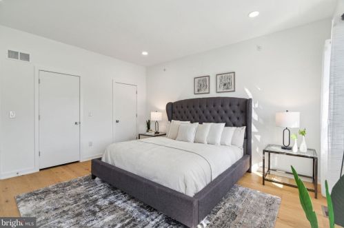 761 Cleveland St, Philadelphia PA 19146-2909 exterior