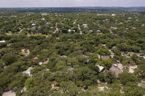 1806 Alta Vis Ave, Austin TX 78704-4350 exterior