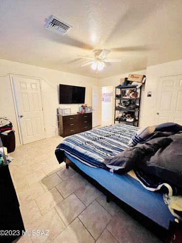 4408 Liberty Ave, Tucson AZ 85706-1332 exterior