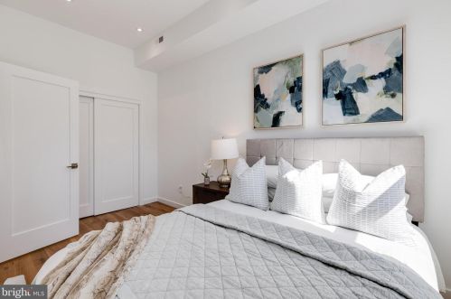 628 19 St, Philadelphia PA 19121-4120 exterior