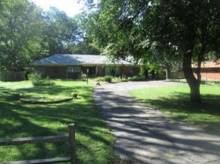 6720 Pleasant Run Parkway North Dr, Indianapolis IN  46201-4618 exterior