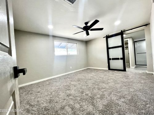 2520 Calle Cordova, Tucson AZ  85710-5732 exterior