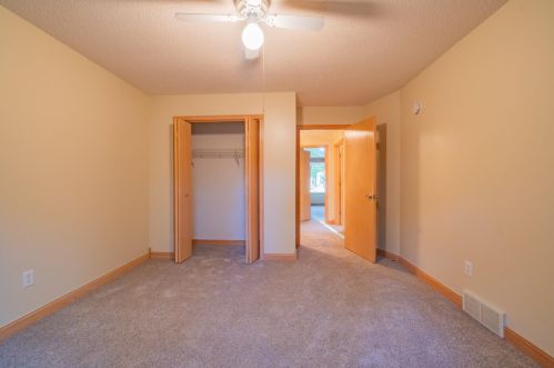 3470 Polonaise Dr, Meskegon MI 49442-1775 exterior