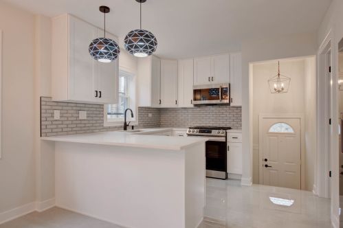 4852 La Crosse Ave, Chicago IL  60638-2119 exterior